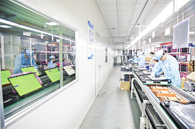 2022年武汉都市圈地区生产总值突破3.2万亿元 信息科技引领下的经济亮点纷呈